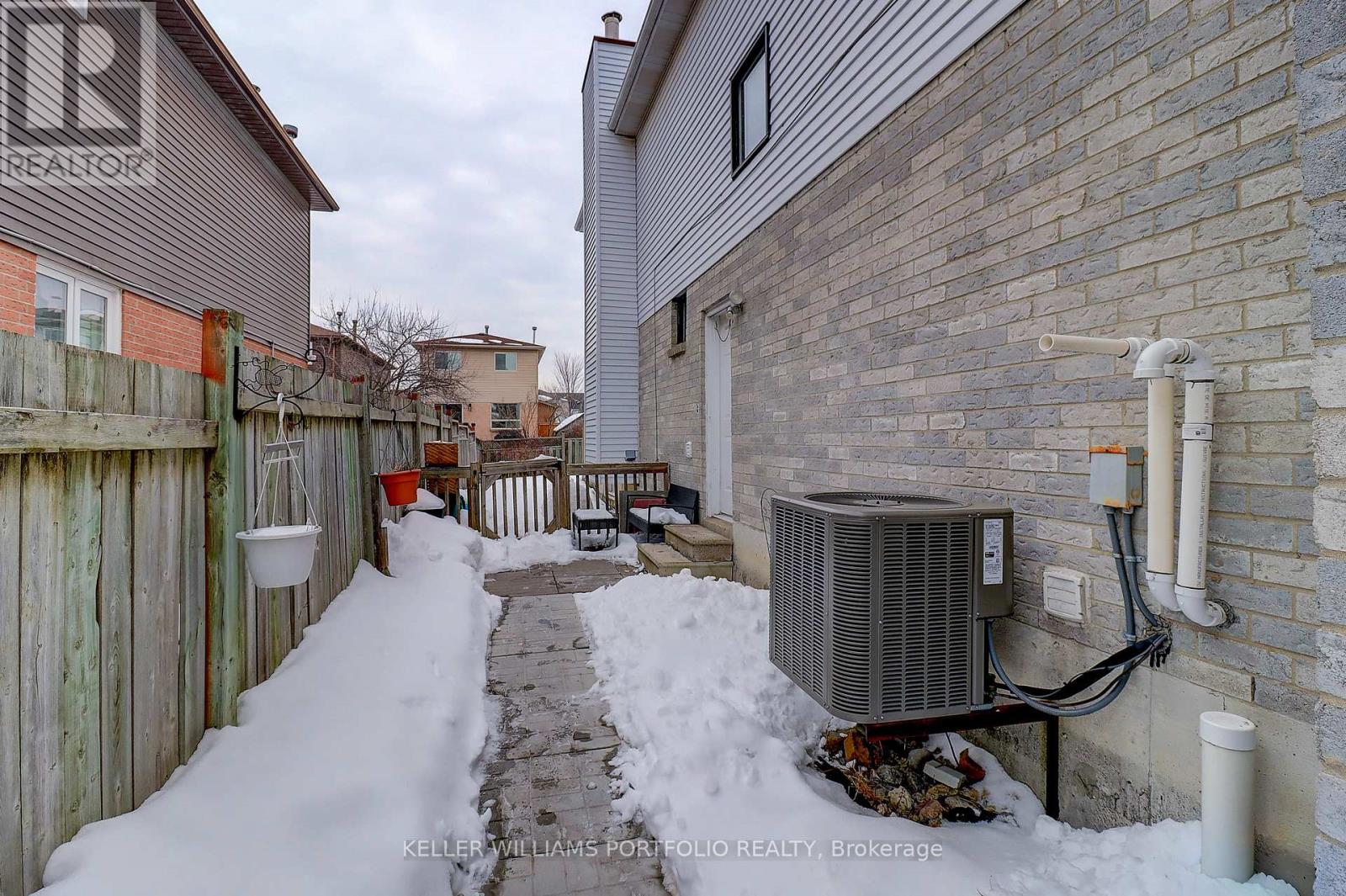 Lower Unit - 97 Dobson Drive, Ajax, Ontario  L1S 5G1 - Photo 26 - E13212058