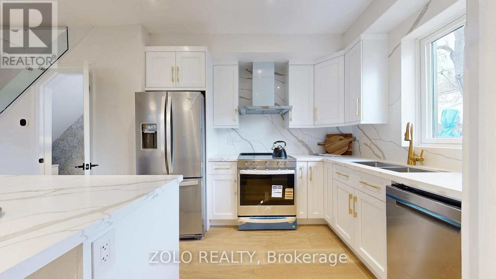 98 Woodmount Avenue, Toronto, Ontario  M4C 3Y2 - Photo 15 - E13212072