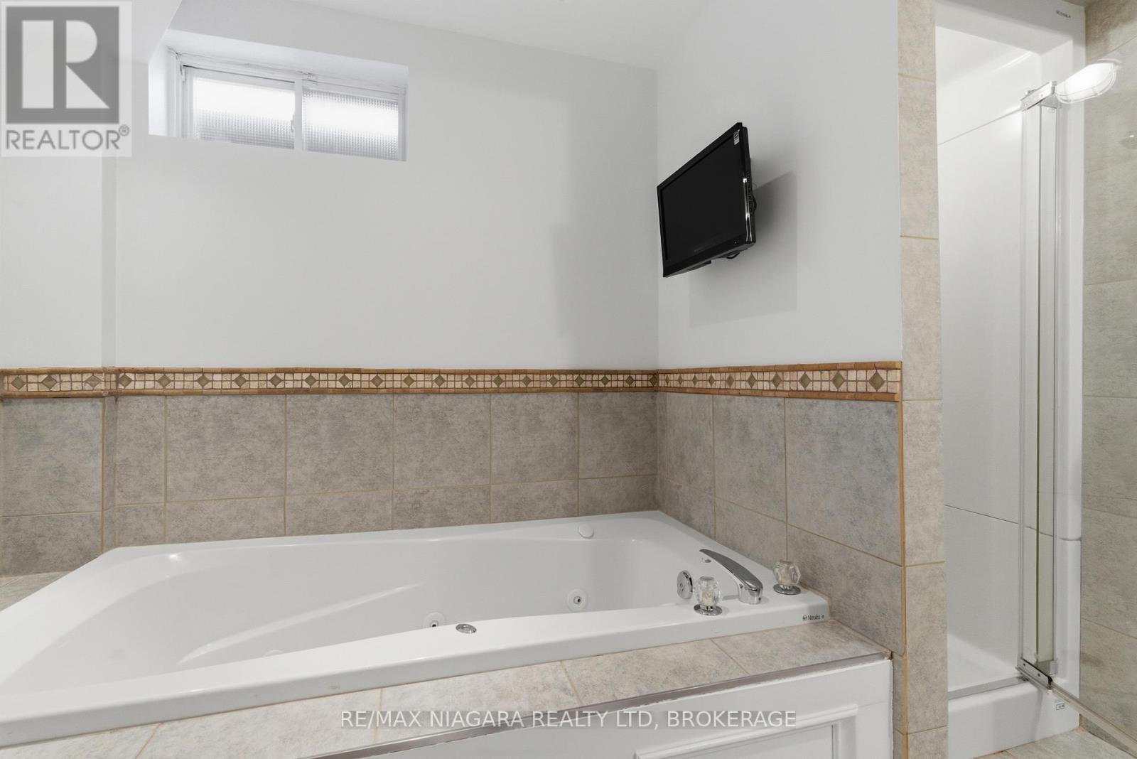 177 Parnell Road, St. Catharines, Ontario  L2M 1W2 - Photo 25 - X13212156