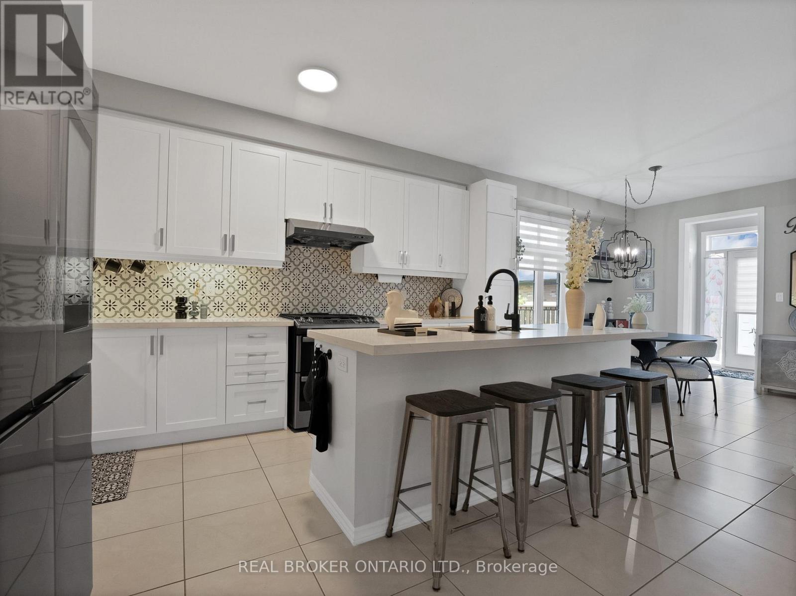 19 Berryman Lane, Markham, Ontario  L6B 1M6 - Photo 11 - N13212026