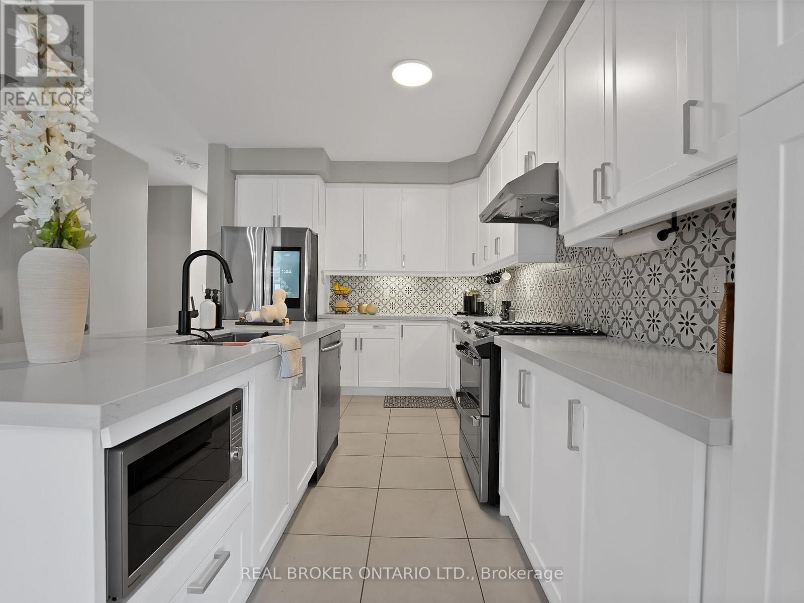 19 Berryman Lane, Markham, Ontario  L6B 1M6 - Photo 12 - N13212026