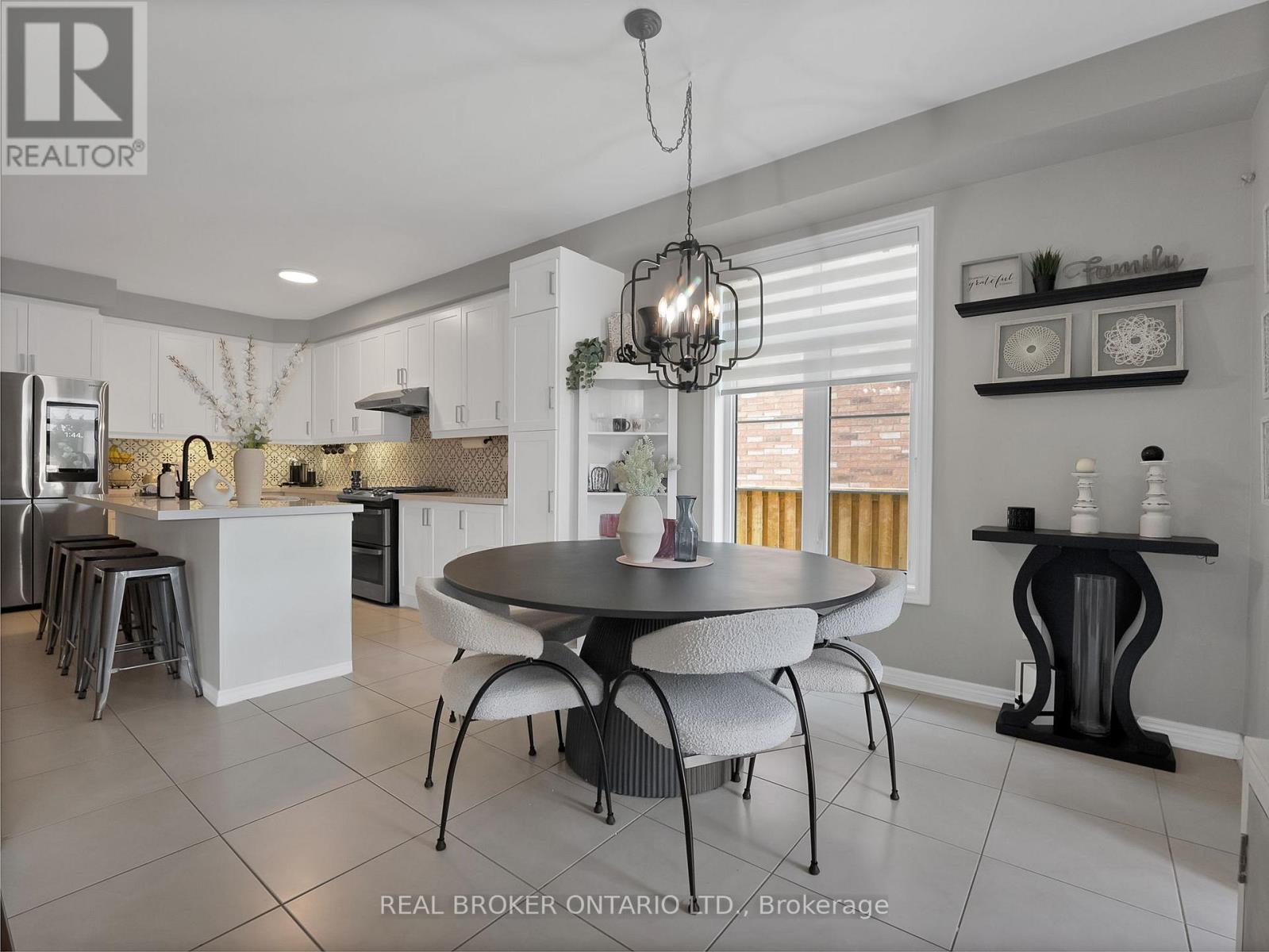 19 Berryman Lane, Markham, Ontario  L6B 1M6 - Photo 13 - N13212026