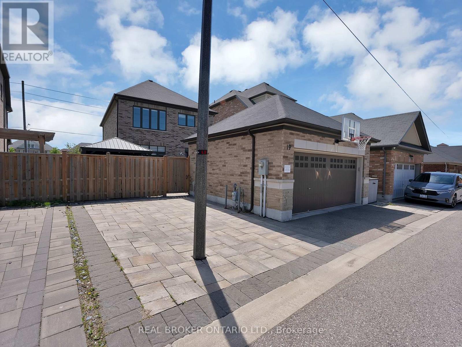 19 Berryman Lane, Markham, Ontario  L6B 1M6 - Photo 47 - N13212026
