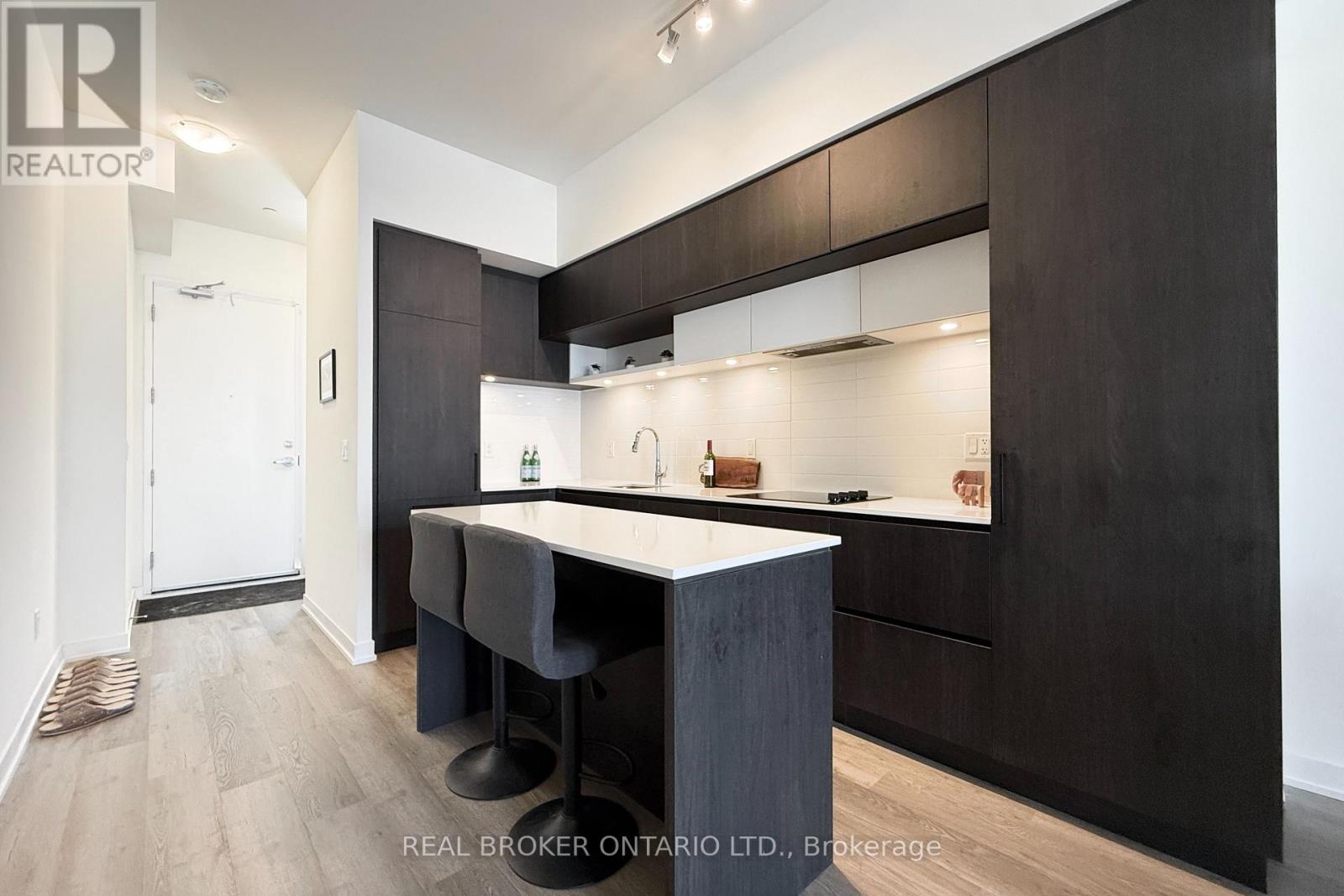 404 - 11 Steckley House Lane, Richmond Hill, Ontario  L4S 0N1 - Photo 8 - N13212084