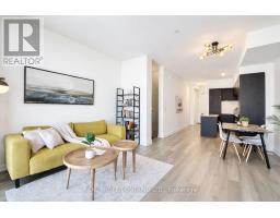 404 - 11 STECKLEY HOUSE LANE, Richmond Hill, Ontario