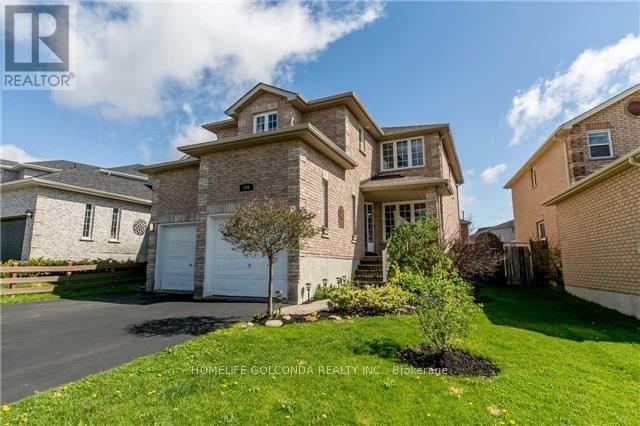 105 WIDGEON STREET, Barrie, Ontario