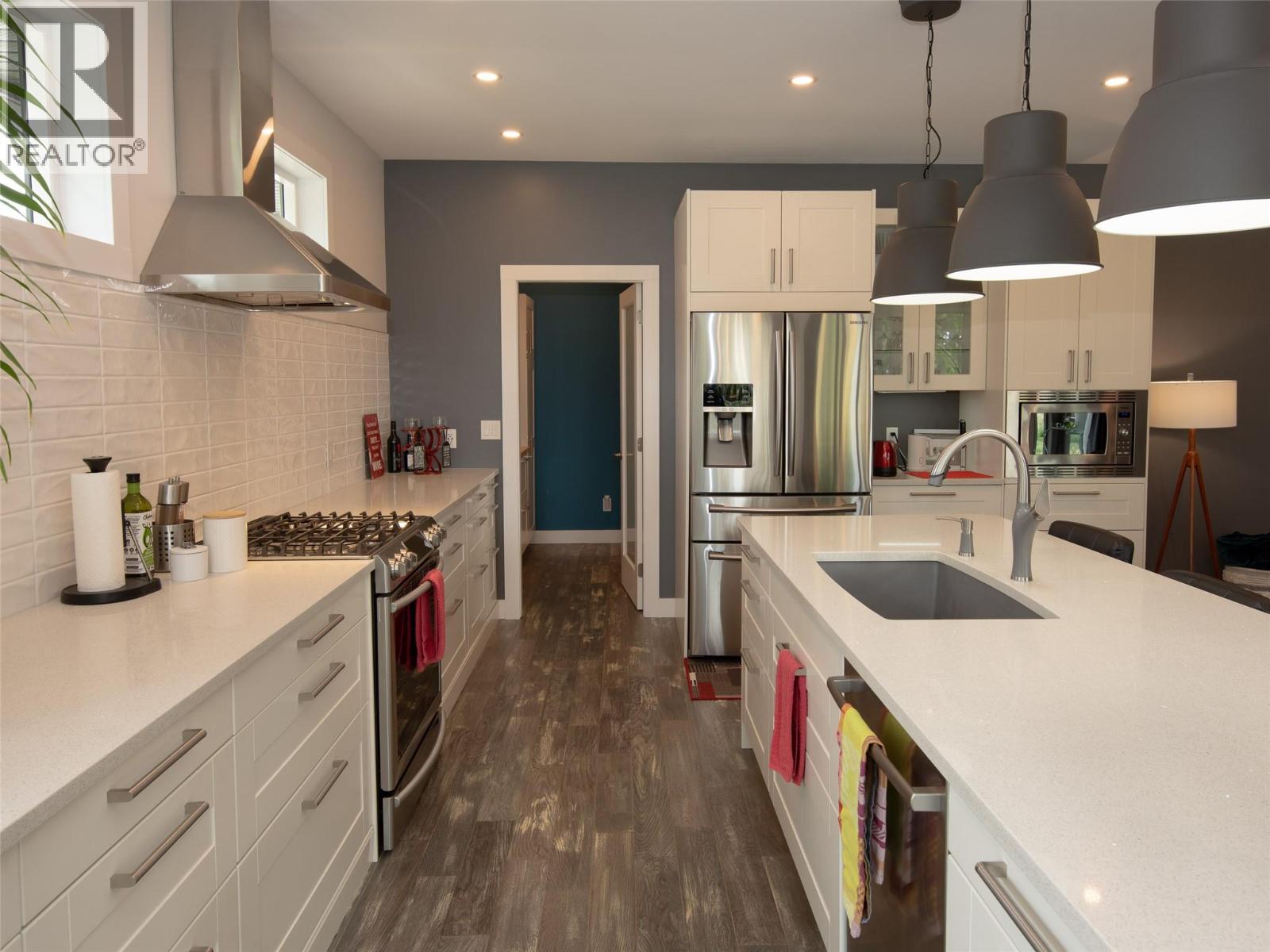 2311 Thornber Street, Summerland, British Columbia  V0H 1Z9 - Photo 9 - 10389250