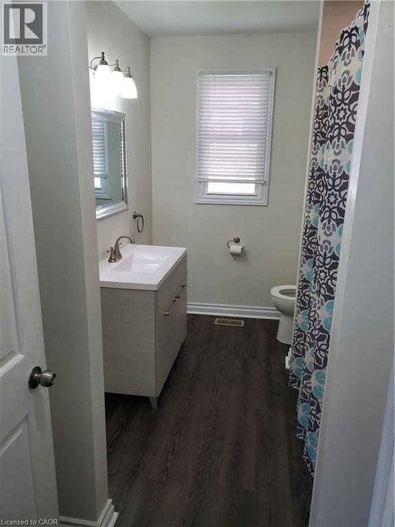 162 N Brock Street N, Sarnia, Ontario  N7T 5Z1 - Photo 6 - 40806351