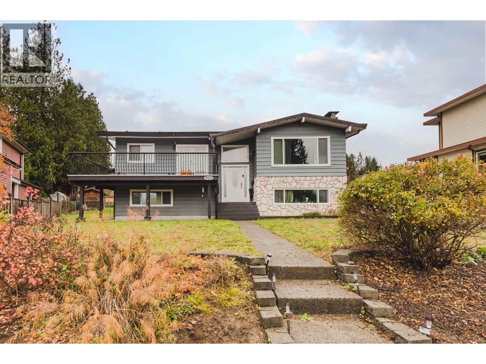 703 DELESTRE AVENUE, Coquitlam, British Columbia