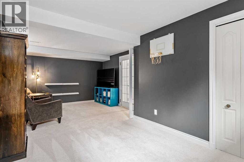 855 Oakside Circle Sw, Calgary, Alberta  T2V 4P5 - Photo 34 - A2310156