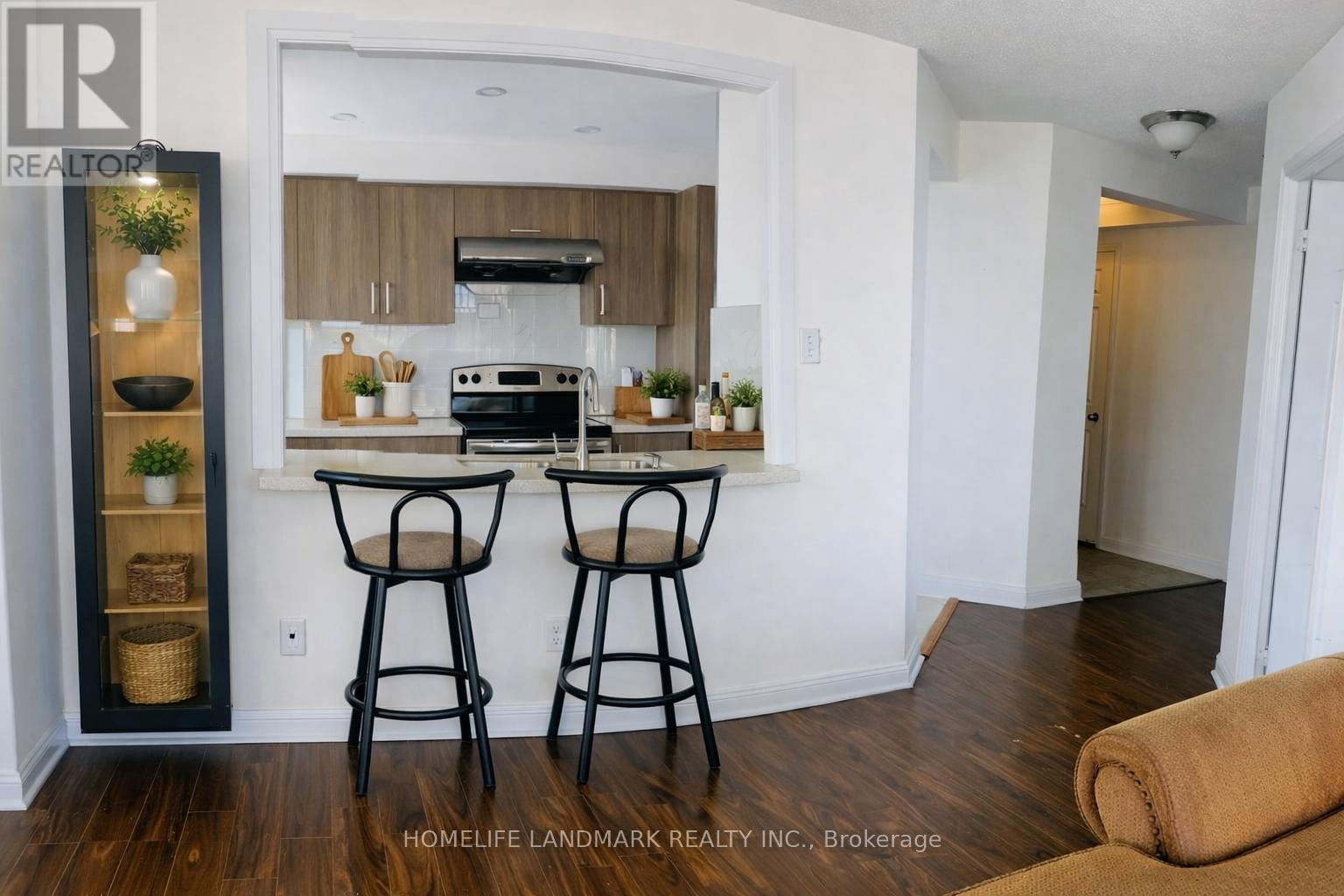 1510 - 22 Hanover Road, Brampton, Ontario  L6S 5K7 - Photo 4 - W13212030