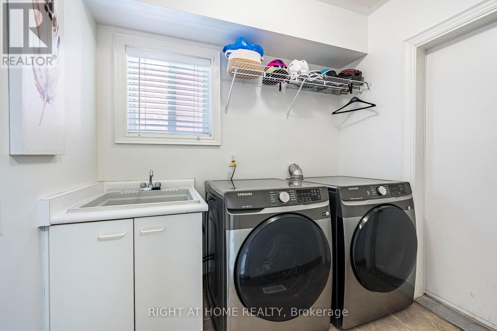 3928 Hazelridge Road, Mississauga, Ontario  L5N 6Z4 - Photo 22 - W13212042