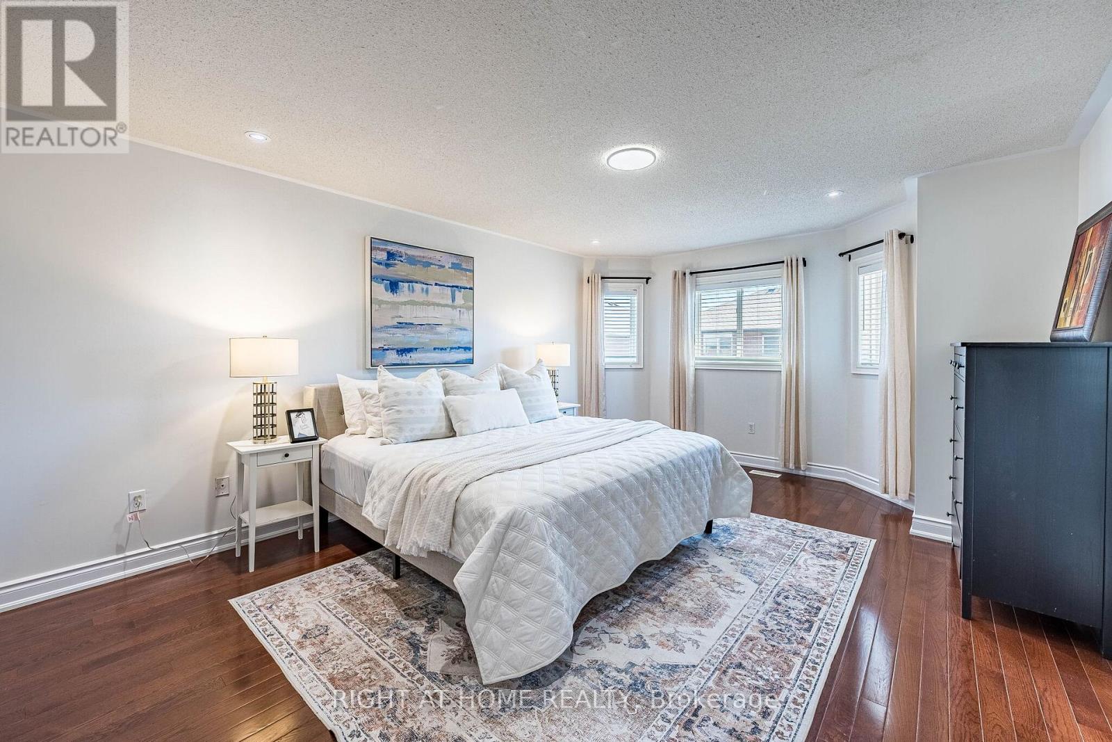 3928 Hazelridge Road, Mississauga, Ontario  L5N 6Z4 - Photo 25 - W13212042