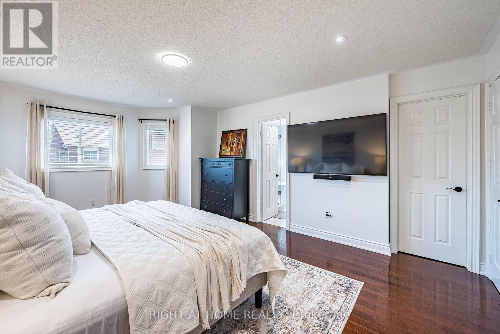3928 Hazelridge Road, Mississauga, Ontario  L5N 6Z4 - Photo 26 - W13212042