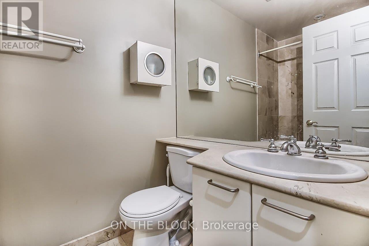 112 - 3085 Bloor Street W, Toronto, Ontario  M8X 1C9 - Photo 16 - W13212080