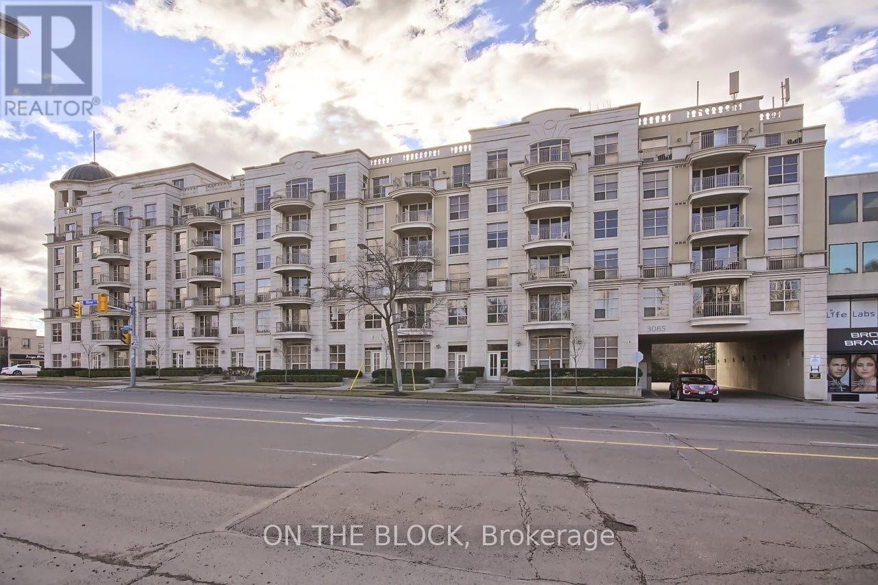 112 - 3085 Bloor Street W, Toronto, Ontario  M8X 1C9 - Photo 2 - W13212080