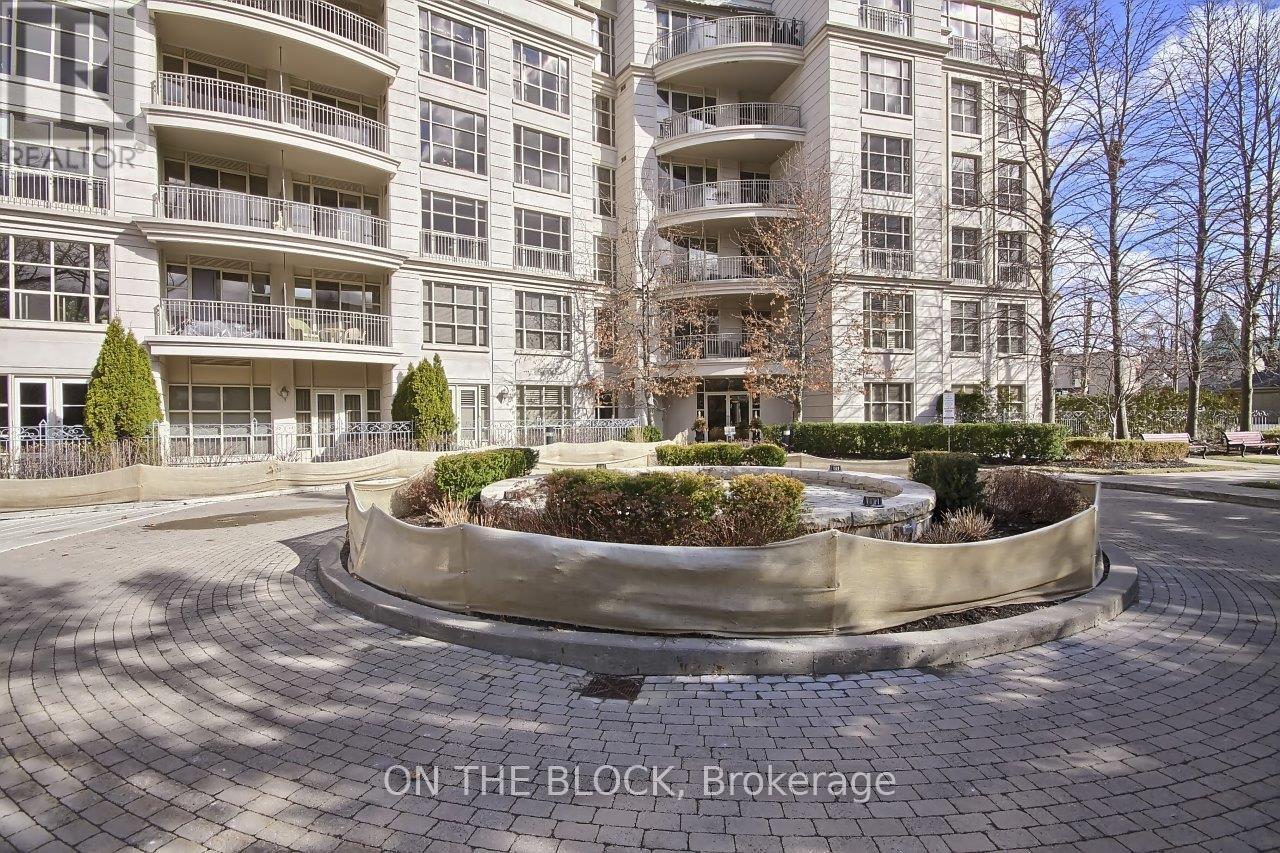 112 - 3085 Bloor Street W, Toronto, Ontario  M8X 1C9 - Photo 3 - W13212080