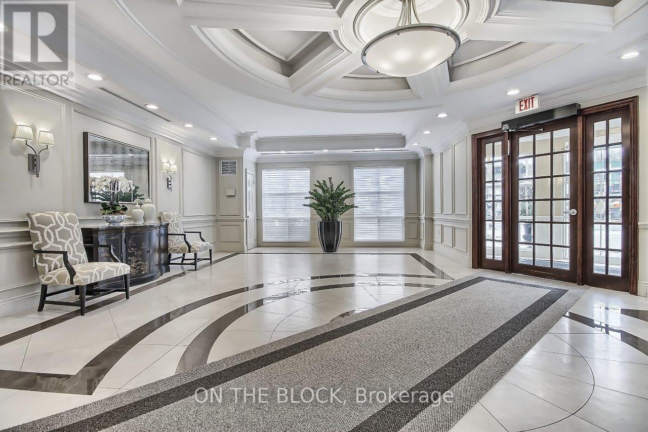 112 - 3085 Bloor Street W, Toronto, Ontario  M8X 1C9 - Photo 5 - W13212080