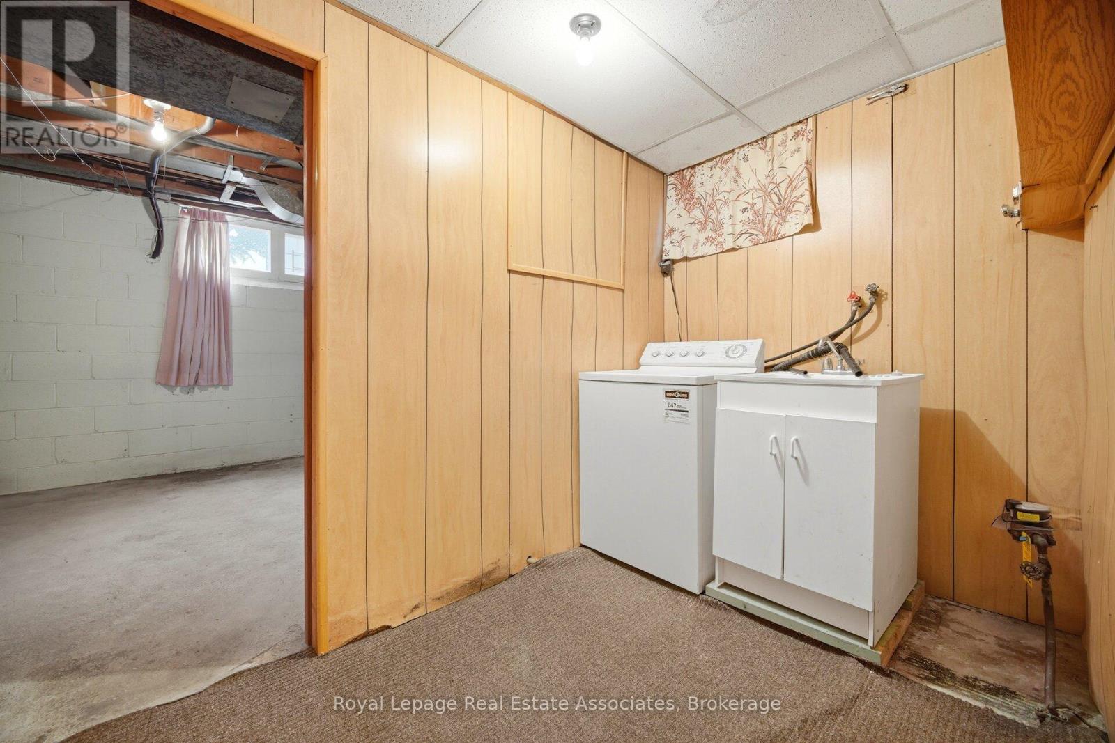 193 Kingsview Boulevard, Toronto, Ontario  M9R 1V7 - Photo 47 - W13212092