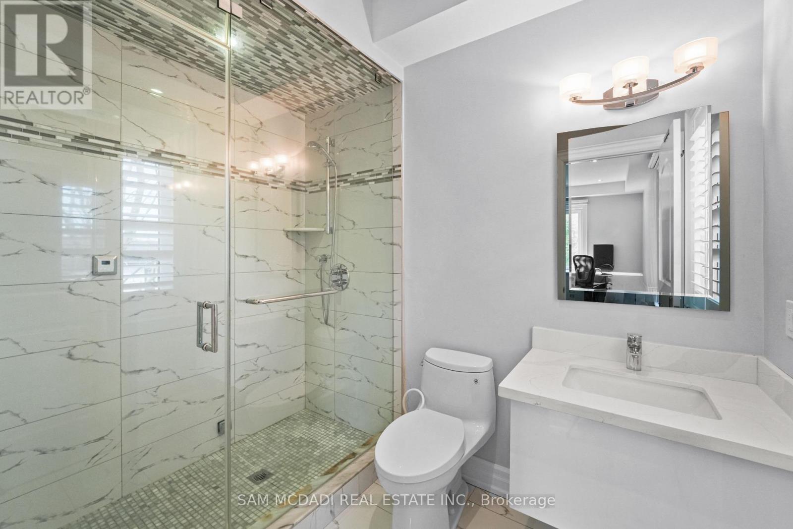 2411 Thorn Lodge Drive, Mississauga, Ontario  L5K 1K8 - Photo 31 - W13212158