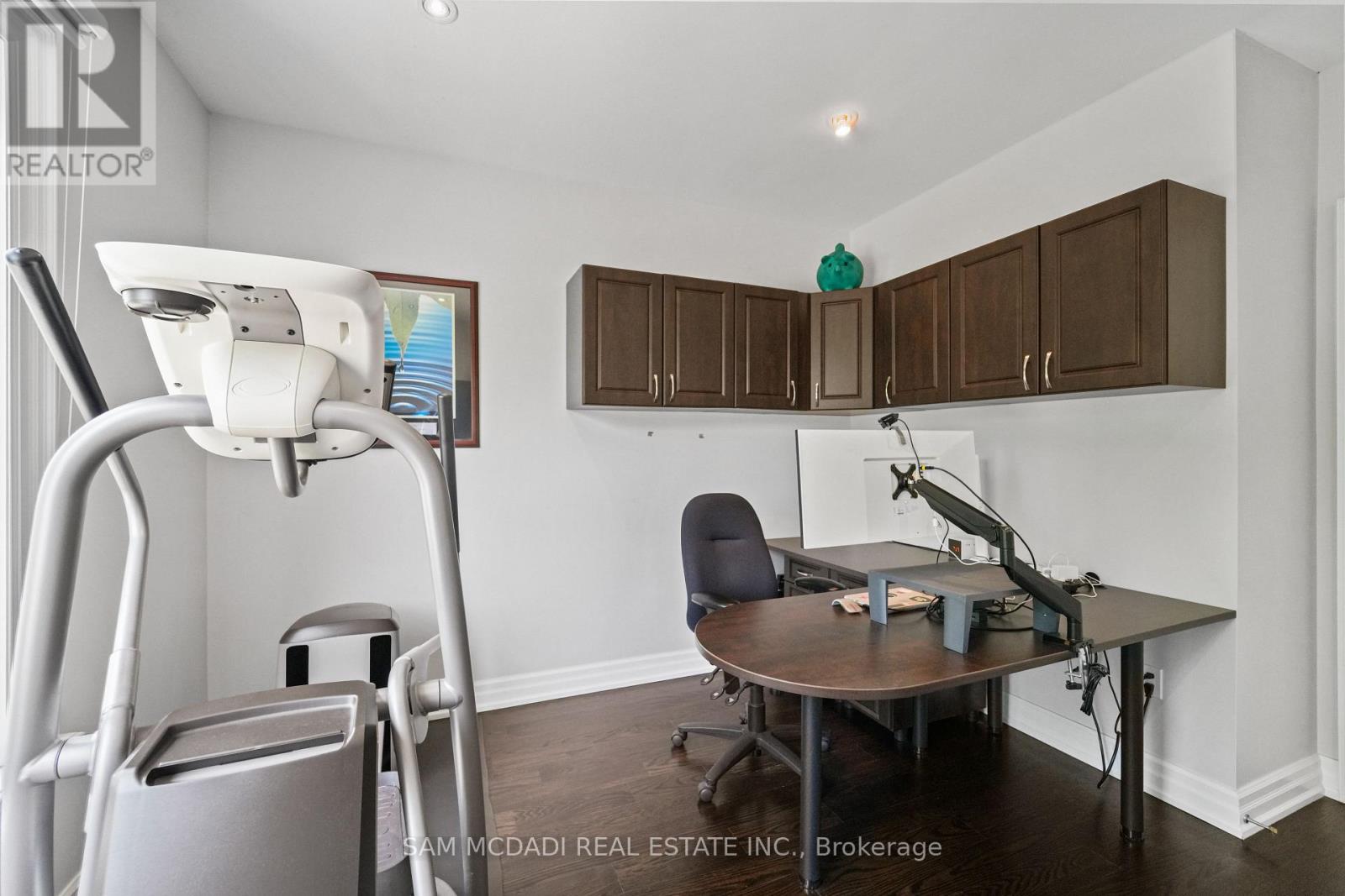 2411 Thorn Lodge Drive, Mississauga, Ontario  L5K 1K8 - Photo 39 - W13212158