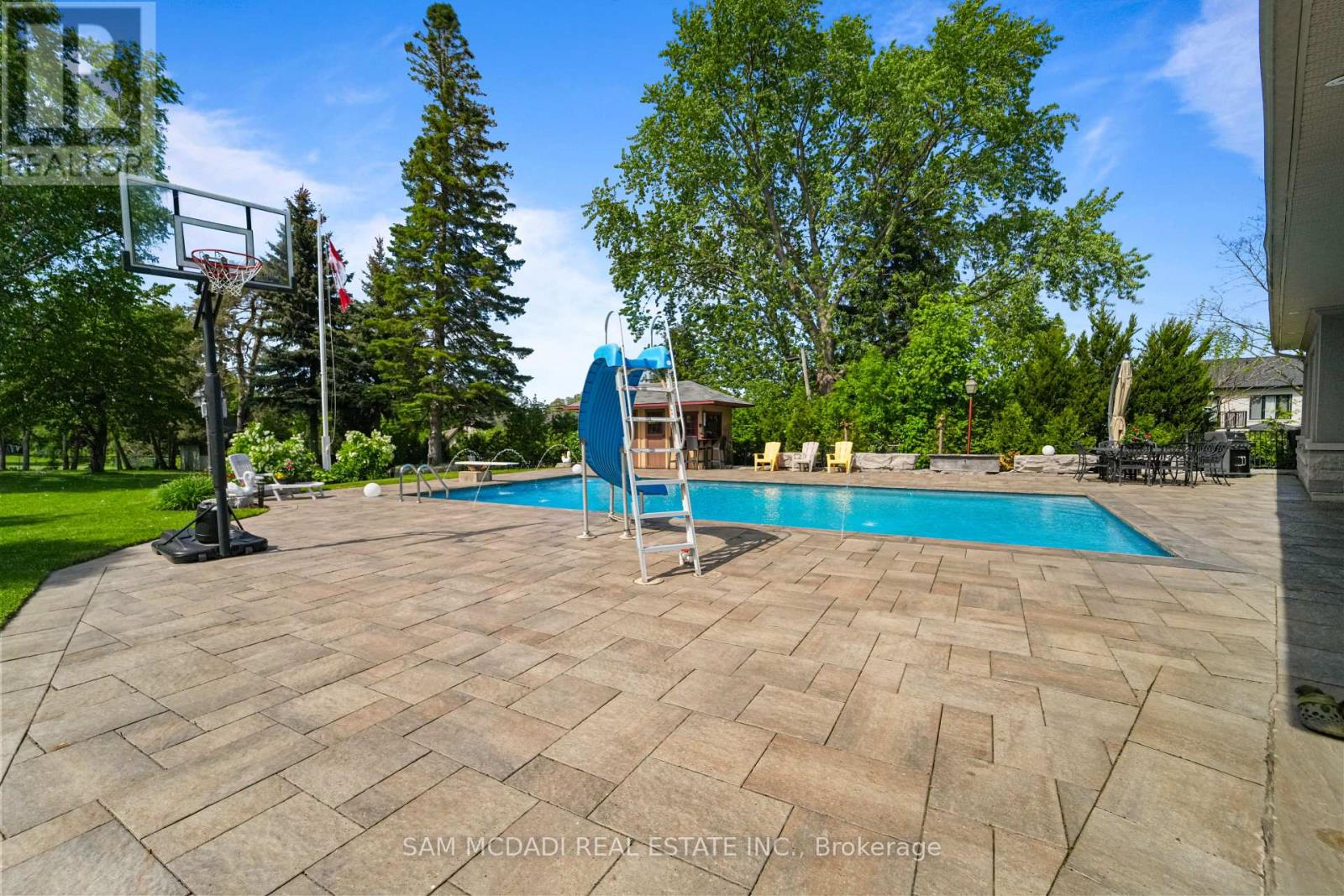 2411 Thorn Lodge Drive, Mississauga, Ontario  L5K 1K8 - Photo 44 - W13212158