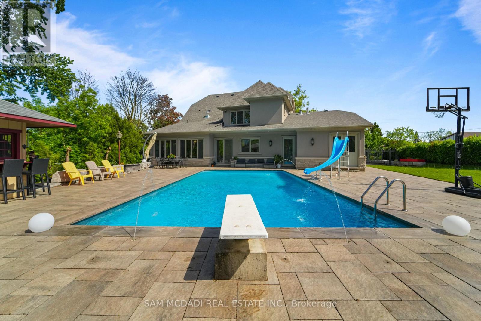 2411 Thorn Lodge Drive, Mississauga, Ontario  L5K 1K8 - Photo 46 - W13212158
