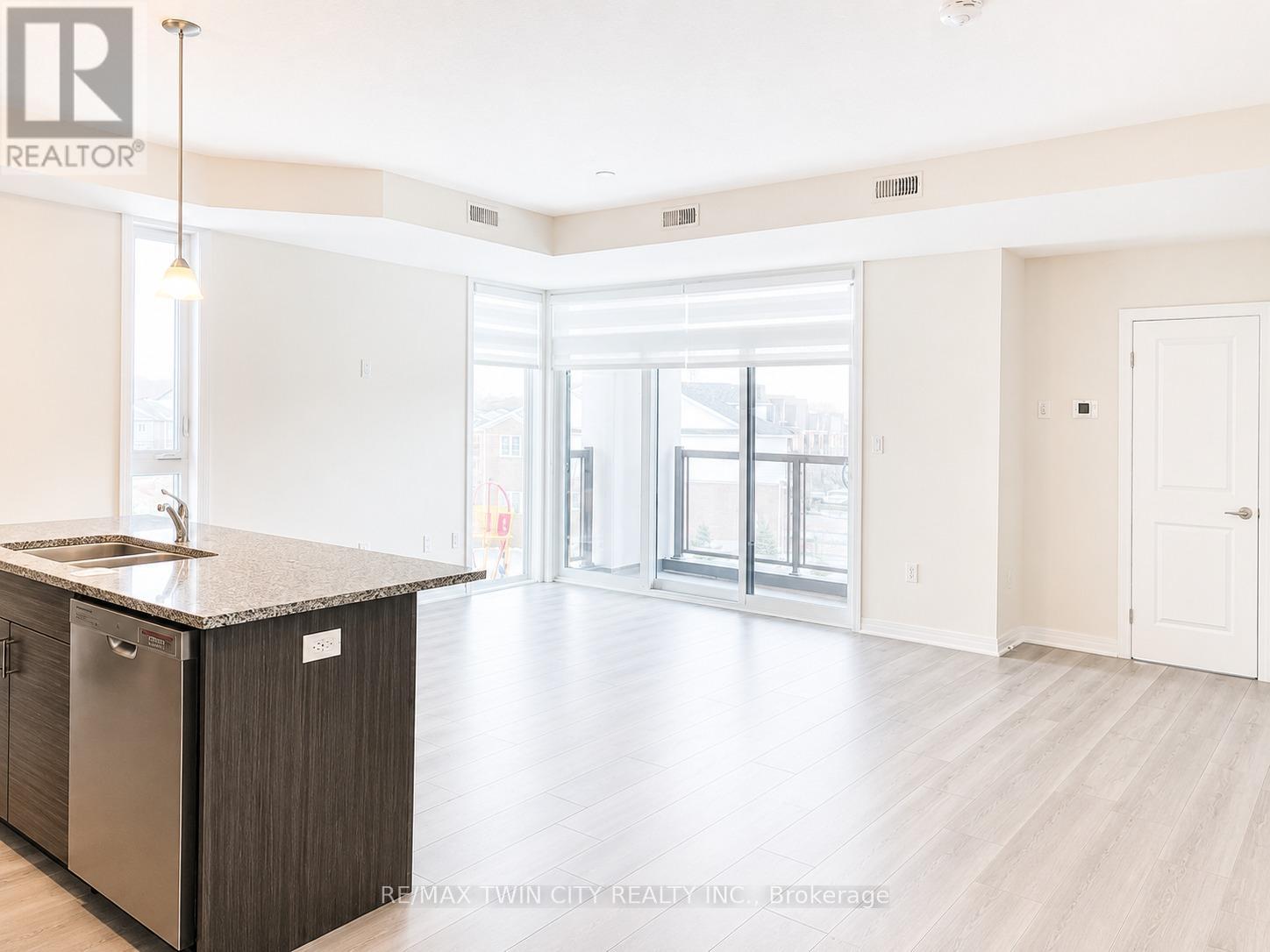 14 - 142 Foamflower Place, Waterloo, Ontario  N2V 0G9 - Photo 4 - X13211980