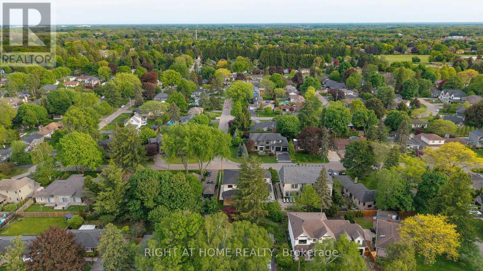 61 Floresta Court, Hamilton, Ontario  L9G 1R6 - Photo 46 - X13212022