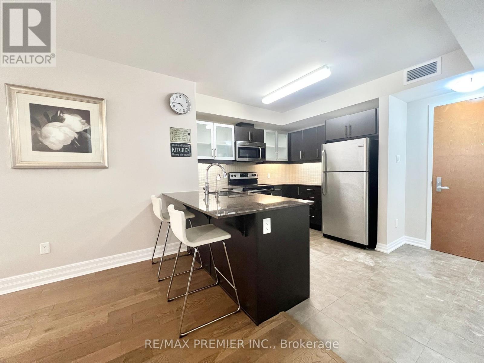 202 - 195 Besserer Street, Ottawa, Ontario  K1N 0B6 - Photo 11 - X13212050