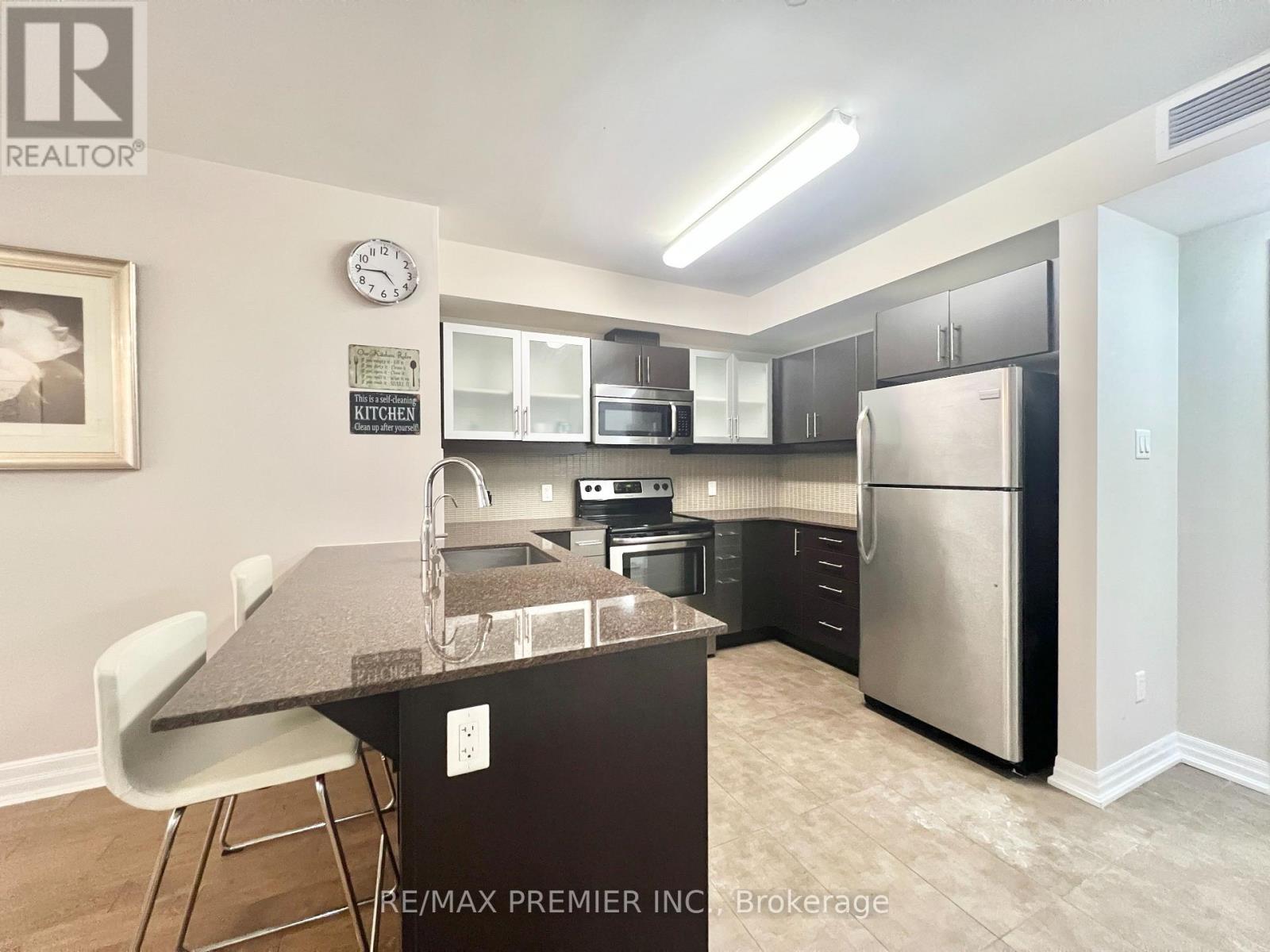202 - 195 Besserer Street, Ottawa, Ontario  K1N 0B6 - Photo 4 - X13212050