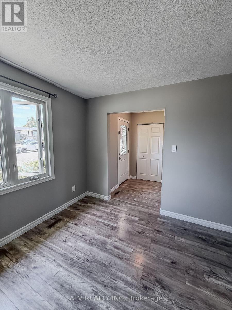 80 Kipling Crescent, Woodstock, Ontario  N4S 8C2 - Photo 3 - X13212082
