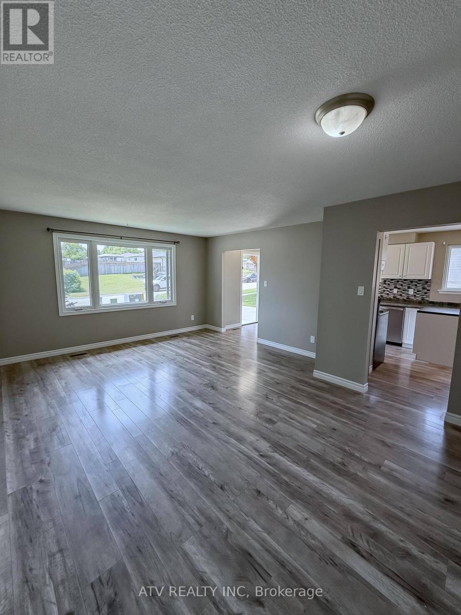 80 Kipling Crescent, Woodstock, Ontario  N4S 8C2 - Photo 4 - X13212082