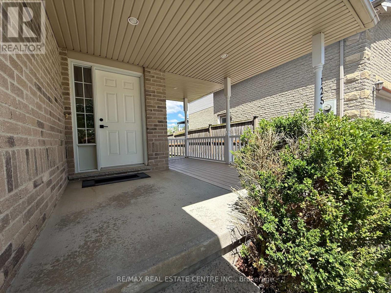125 Flaherty Drive, Guelph, Ontario  N1K 1Y6 - Photo 2 - X13212100