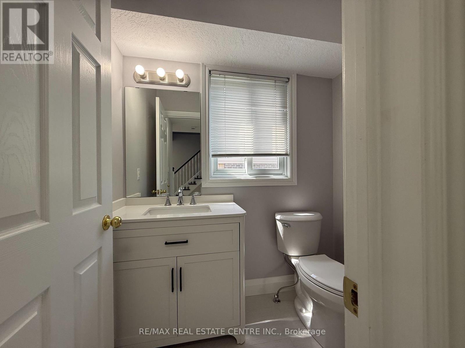 125 Flaherty Drive, Guelph, Ontario  N1K 1Y6 - Photo 4 - X13212100