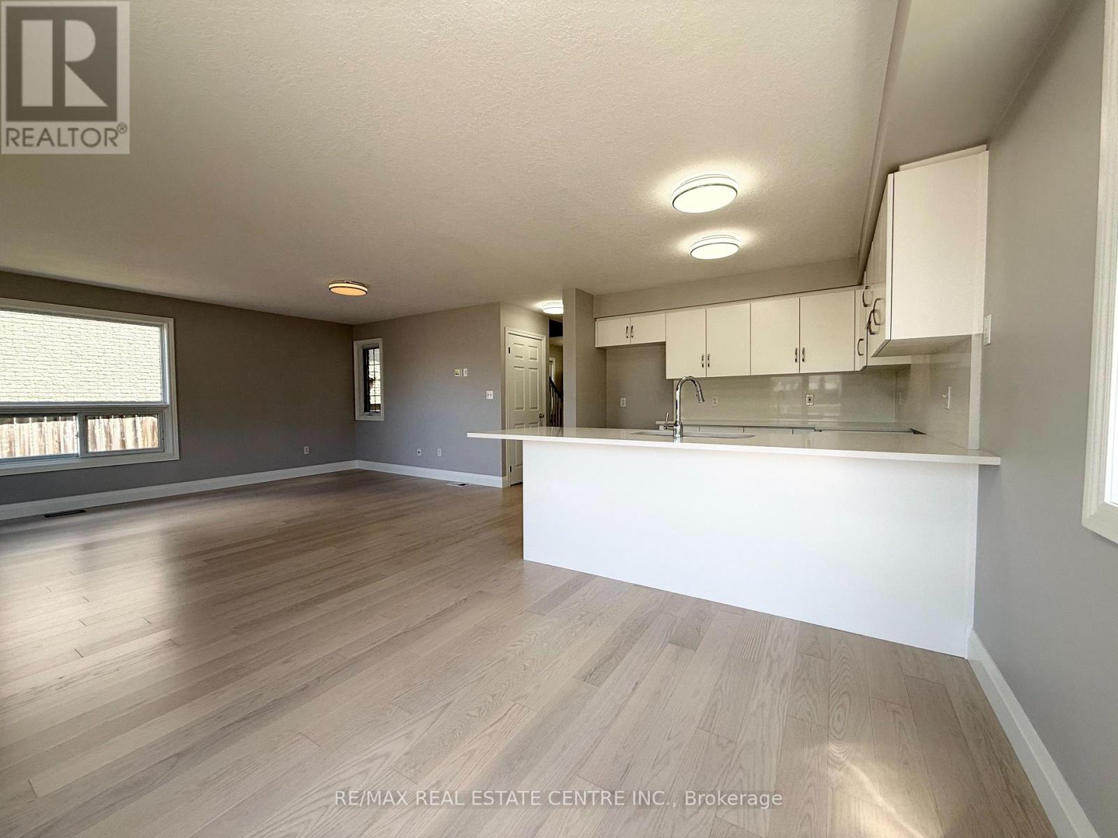 125 Flaherty Drive, Guelph, Ontario  N1K 1Y6 - Photo 7 - X13212100