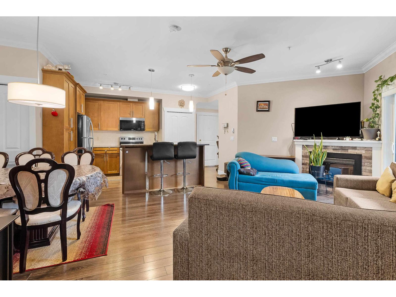 211 8183 121a Street Street, Surrey, British Columbia  V3W 1S7 - Photo 6 - R3129224