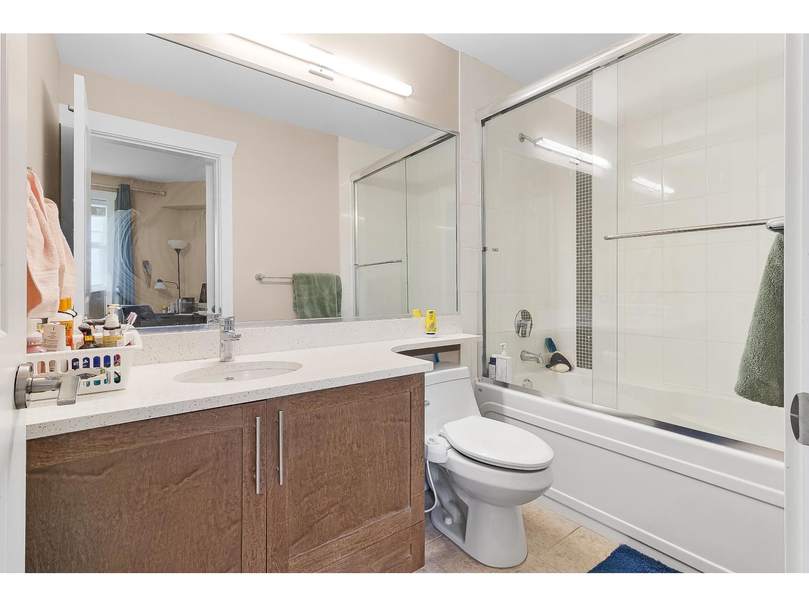 211 8183 121a Street Street, Surrey, British Columbia  V3W 1S7 - Photo 15 - R3129224