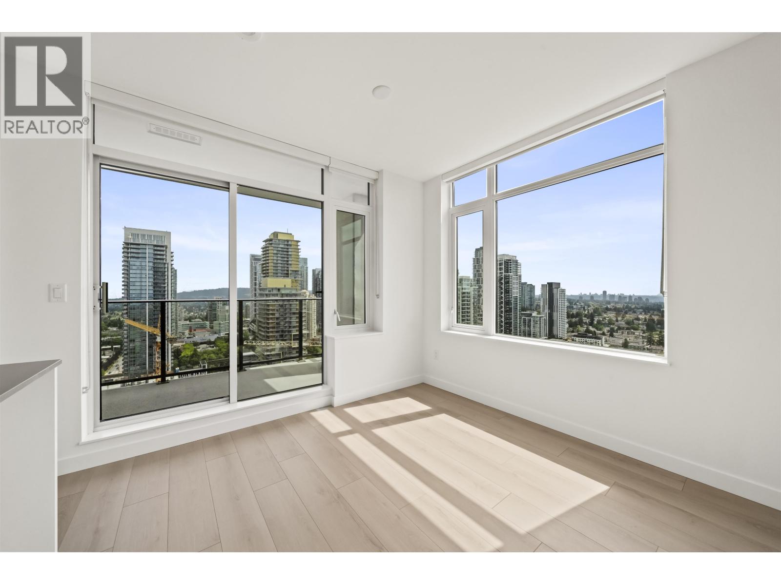 2809 6468 Willingdon Avenue, Burnaby, British Columbia  V5H 0L3 - Photo 12 - R3129515