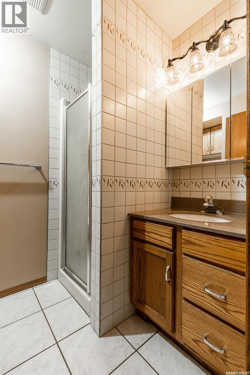 901 1st Street E, Saskatoon, Saskatchewan  S7H 1T2 - Photo 19 - SK037403