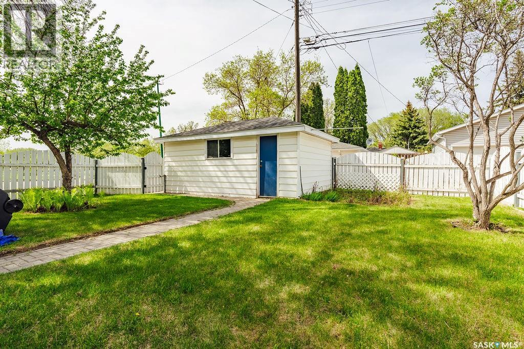 901 1st Street E, Saskatoon, Saskatchewan  S7H 1T2 - Photo 28 - SK037403