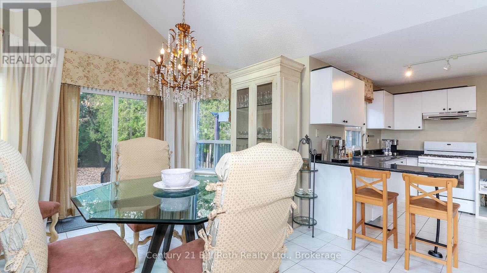 20 Grant Avenue, Tiny, Ontario  L0L 1P1 - Photo 6 - S13027478
