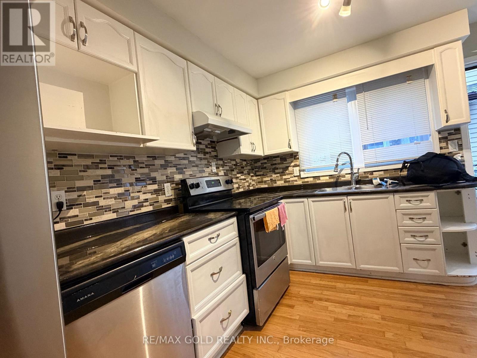 166 Harmony Road, Oshawa, Ontario  L1H 6T5 - Photo 13 - E13210354