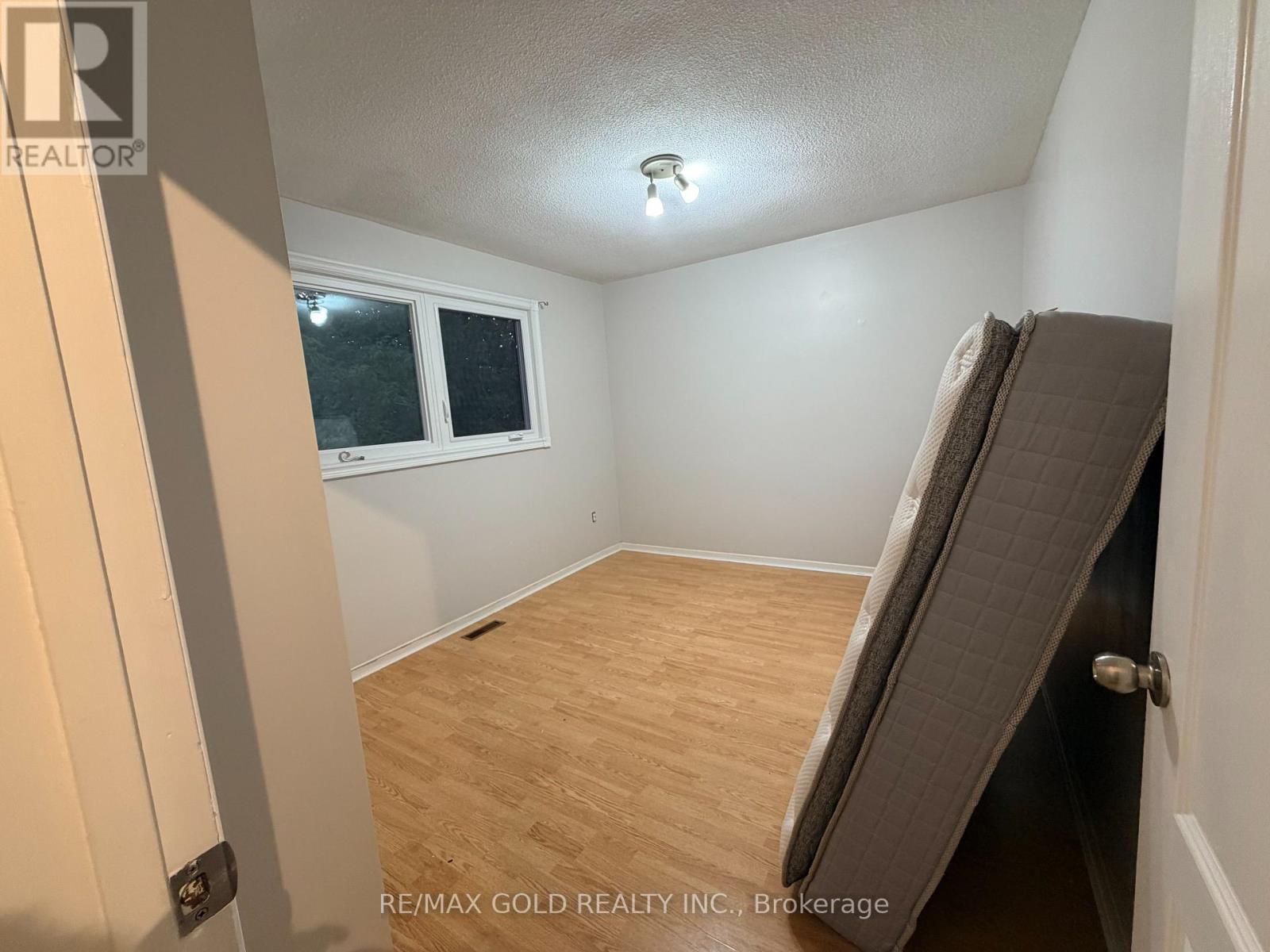166 Harmony Road, Oshawa, Ontario  L1H 6T5 - Photo 17 - E13210354