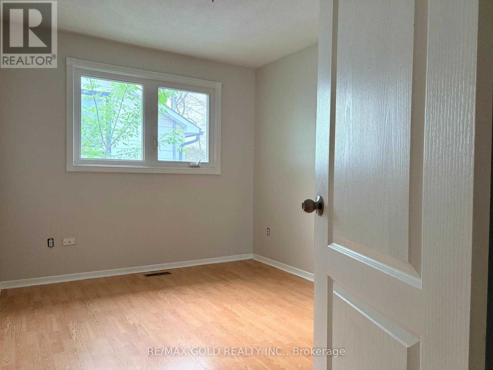 166 Harmony Road, Oshawa, Ontario  L1H 6T5 - Photo 14 - E13210354