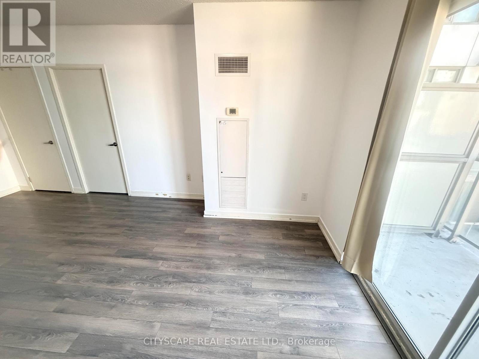 801 - 816 Lansdowne Avenue, Toronto, Ontario  M6H 4K6 - Photo 10 - W13209340