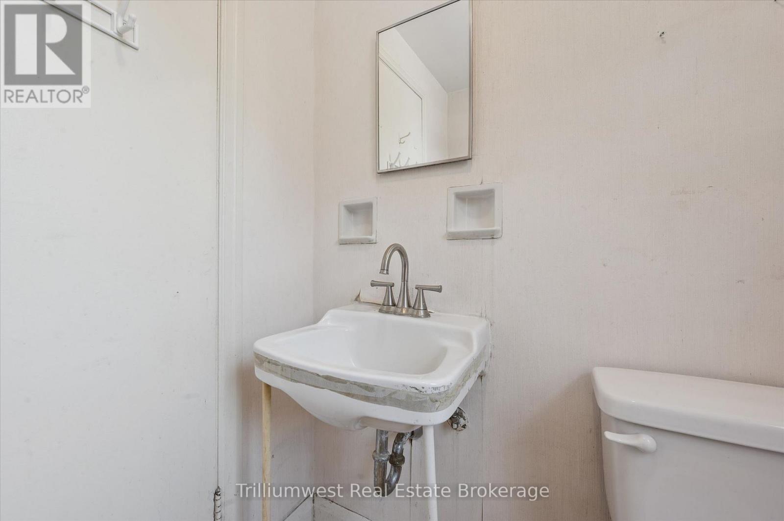 288 Margaret Avenue, Kitchener, Ontario  N2H 4J7 - Photo 13 - X13212166