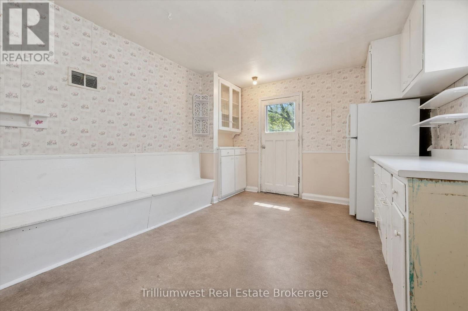 288 Margaret Avenue, Kitchener, Ontario  N2H 4J7 - Photo 5 - X13212166