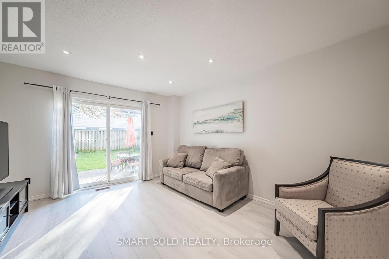 151 Silas Hill Drive, Toronto, Ontario  M2J 2X8 - Photo 18 - C13212180