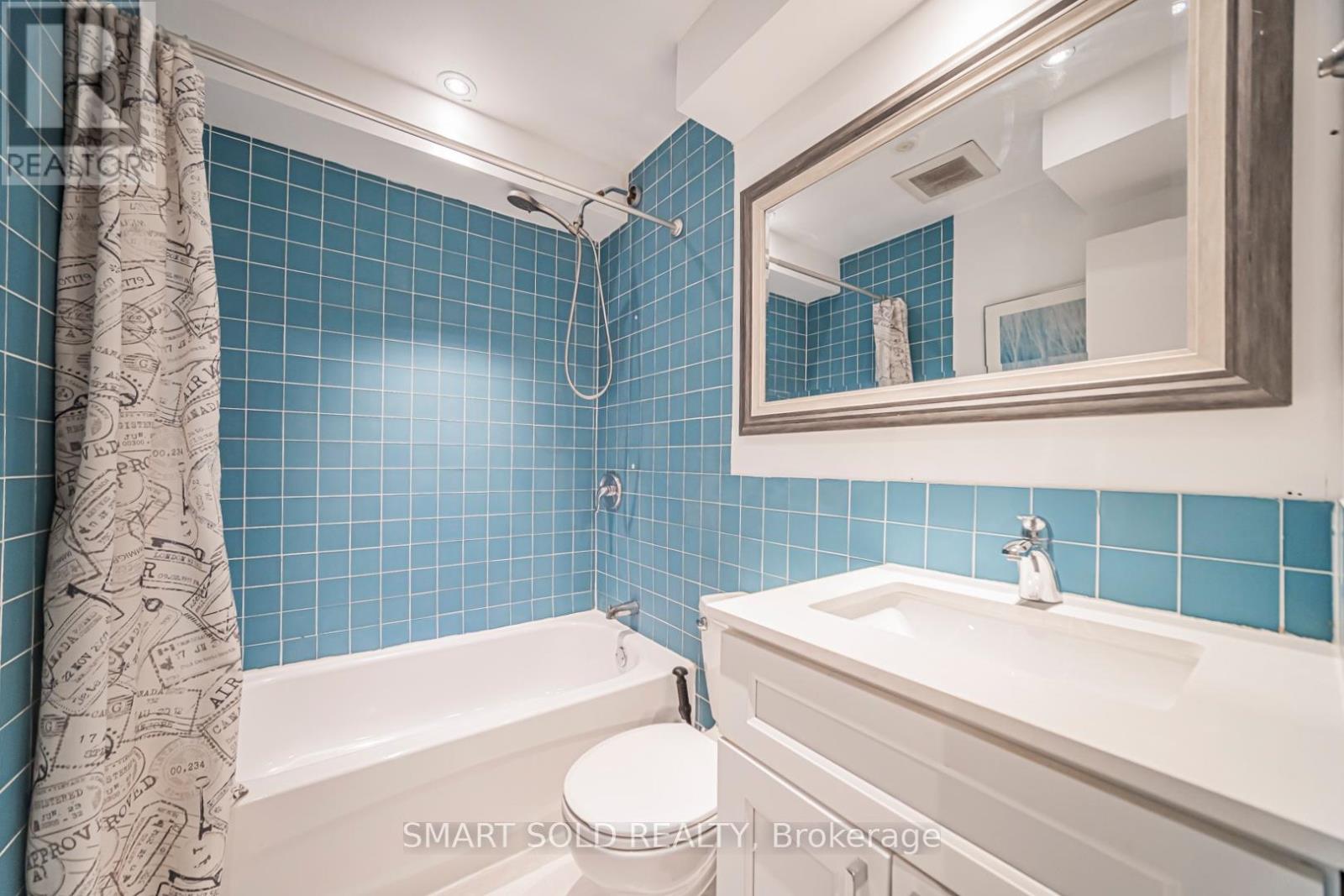 151 Silas Hill Drive, Toronto, Ontario  M2J 2X8 - Photo 20 - C13212180
